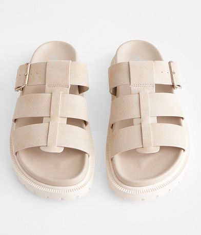 Mia Geni Sandal misc detail 3 view