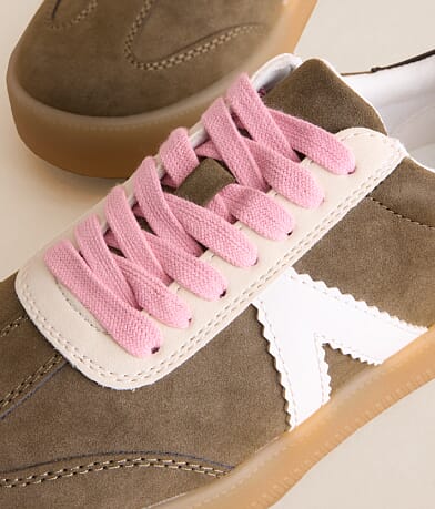 Mia Axel Sneaker misc detail 4 view