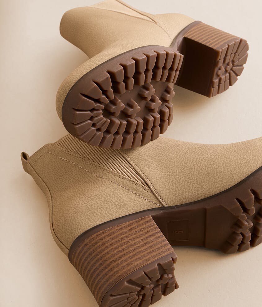 Carra Heeled Ankle Boot