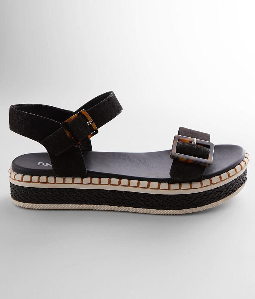 BKE sole Avedel Flatform Sandal front view