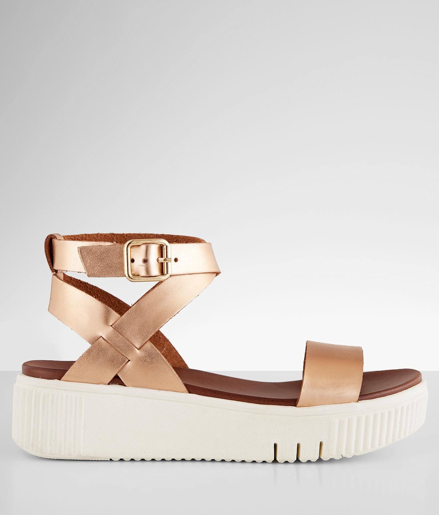 flatform sandals rose gold