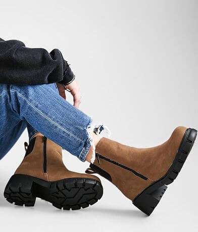 Mia Maurizio Lug Combat Boot misc detail 4 view