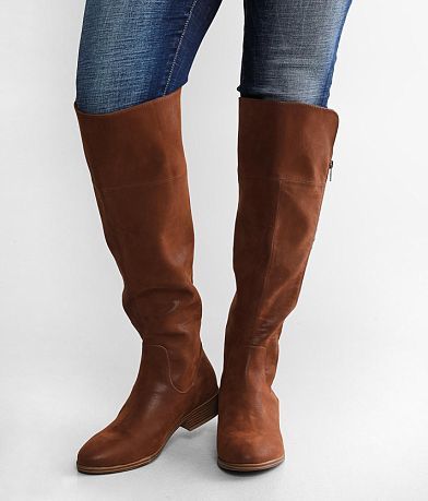 Mia Marri Tall Boot misc detail 4 view