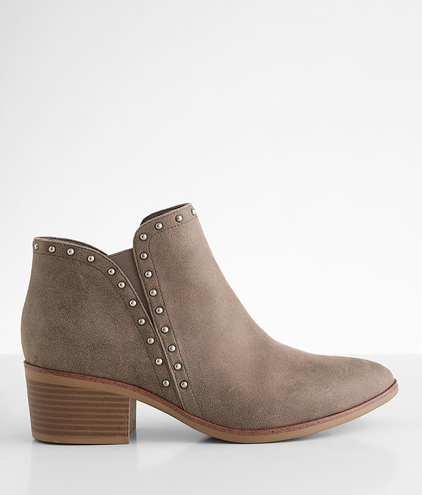 Mia Nico Ankle Boot front view