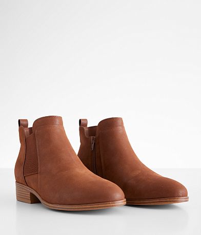 Mia Ashwin Ankle Boot misc detail 1 view