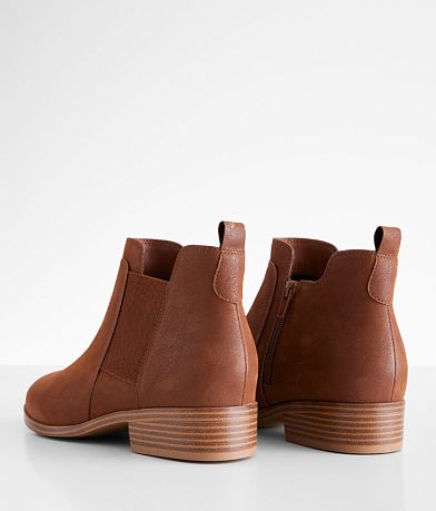 Mia Ashwin Ankle Boot misc detail 2 view
