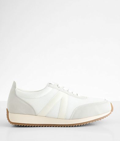 Mia Kable Casual Sneaker front view