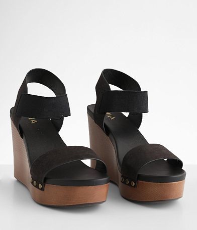 Mia Berry Wedge Sandal MISC_DETAIL_1