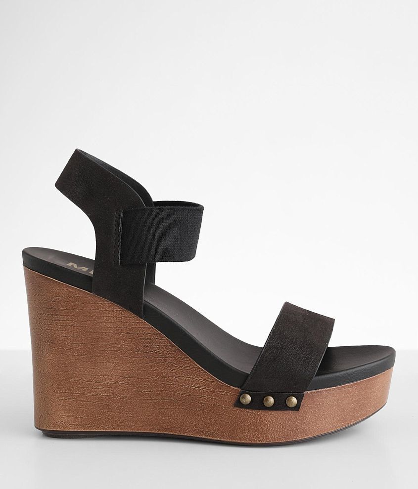 Mia Berry Wedge Sandal front view