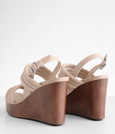 Mia Lizah Wedge Sandal misc detail 2 view