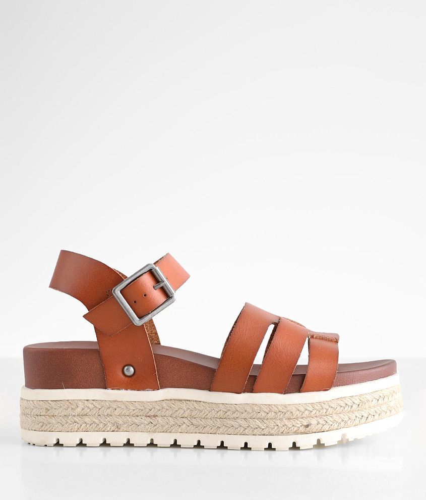 Mia Karlotta Flatform Sandal front view