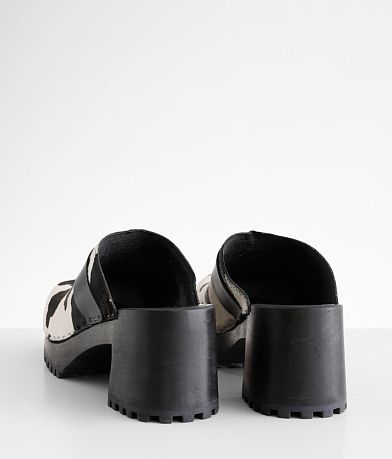 Mia Karlie Leather Heeled Clog Mule MISC_DETAIL_2