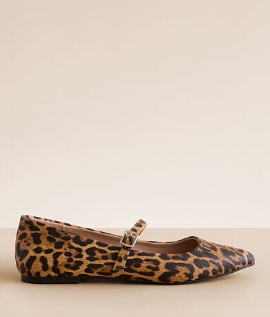 Mia Aviba Leopard Shoe front view