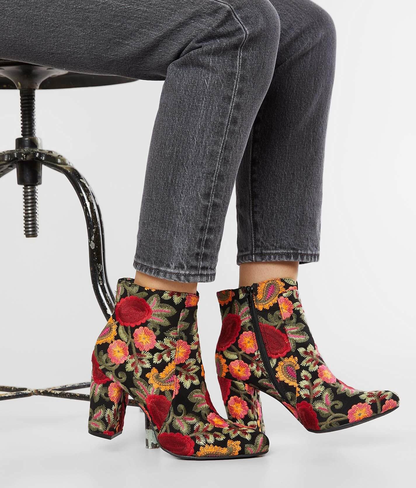 Mia vail embroidered ankle hot sale boot