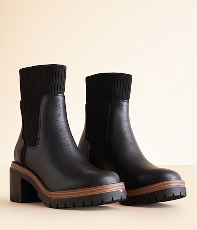 Mia Gretta Lug Ankle Boot MISC_DETAIL_1