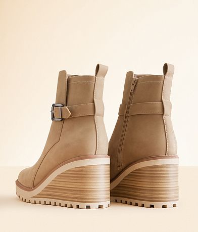 Mia Ivelyn Wedge Ankle Boot MISC_DETAIL_2