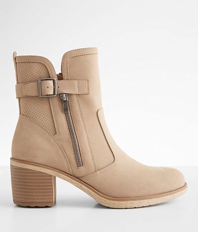 Mia cascaded sales buckle boot