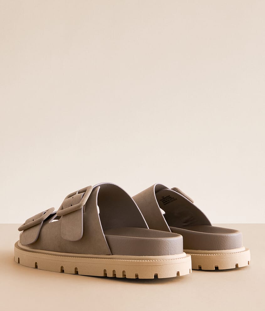 Gen Big Buckle Sandal - thumbnail 9