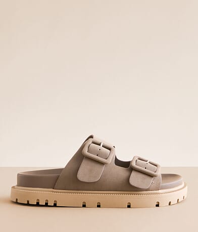 Mia Gen Big Buckle Sandal front view