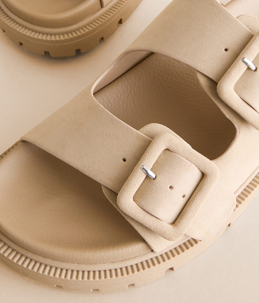 Gen Big Buckle Sandal - thumbnail 5