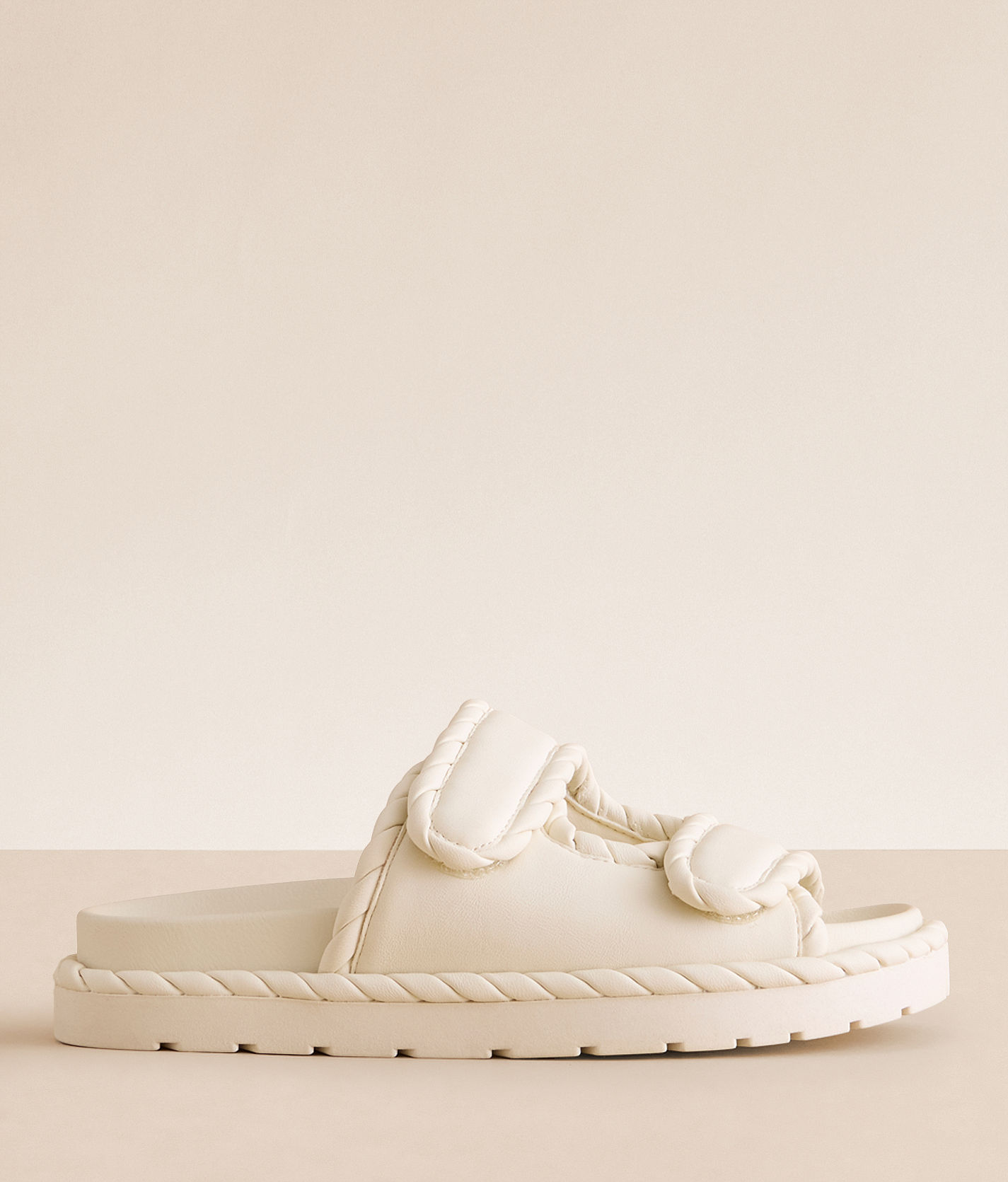 c0ee491a7ec79f41f129f0a1a9b163