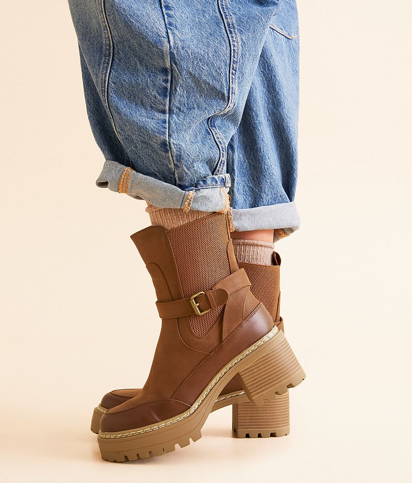 Tedy Buckle Ankle Boot - thumbnail 6