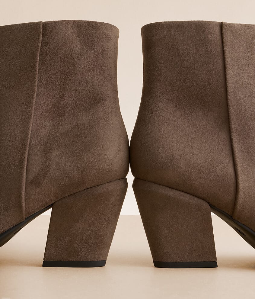 Calletana Heeled Ankle Boot