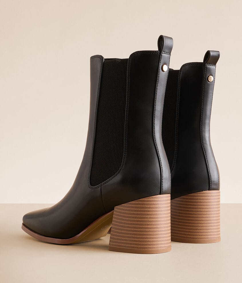 Roxanna Heeled Ankle Boot