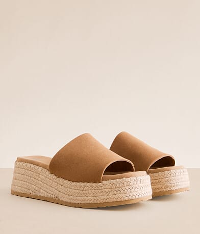 Mia Florennce Platform Wedge Sandal misc detail 1 view
