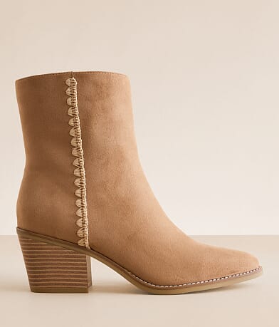 Mia Sanddy Crochet Ankle Boot front view