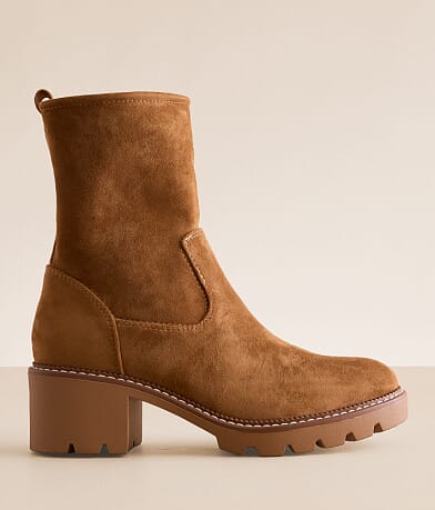 Mia Tessei Lug Ankle Boot front view