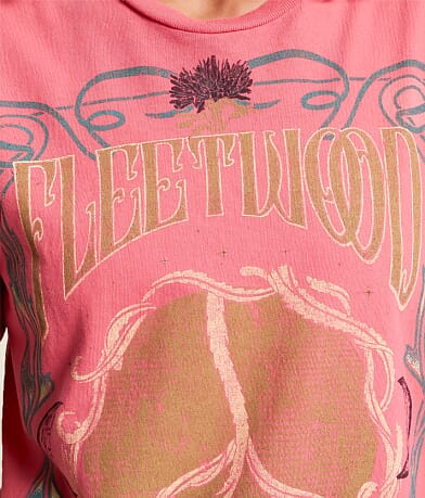 Merch Traffic Fleetwood Mac Concert Band T-Shirt misc detail 1 view