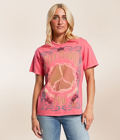 Merch Traffic Fleetwood Mac Concert Band T-Shirt front view