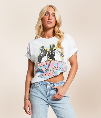 Merch Traffic Fleetwood Mac On Tour Band T-Shirt front view