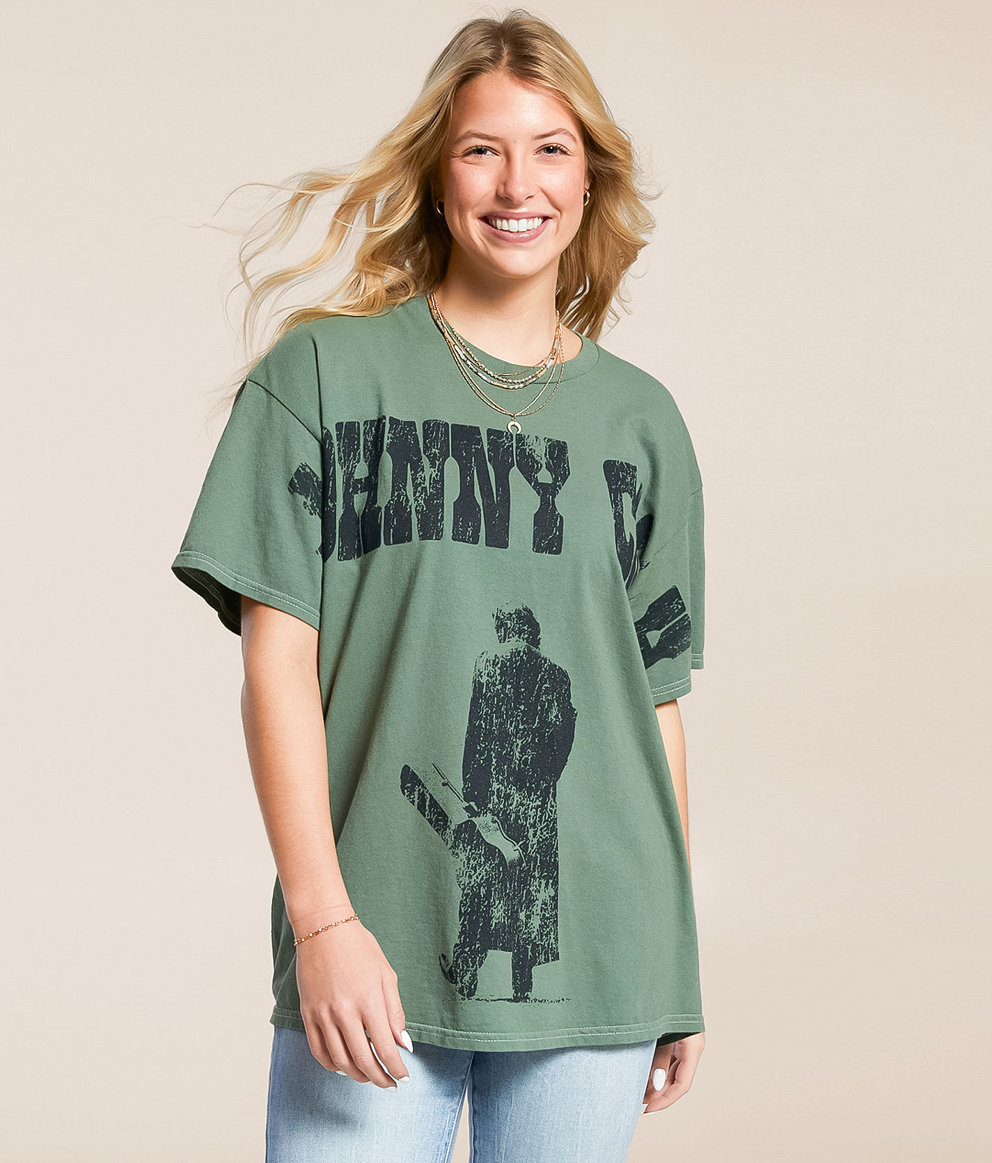 Merch Traffic Johnny Cash Oversized Band T-Shirt - Women's T