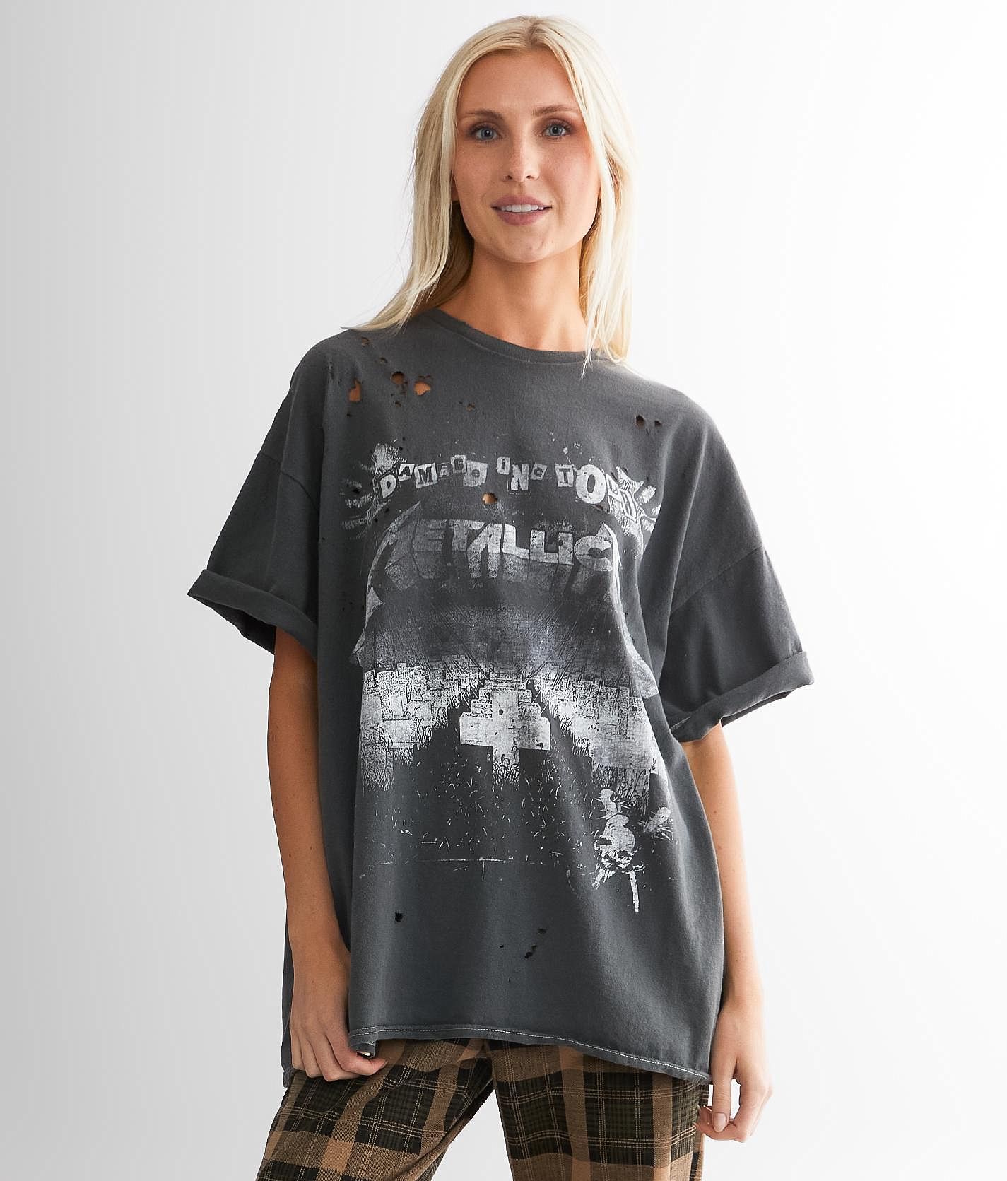 Bershka metallica t shirt hot sale