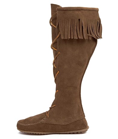 Minnetonka Fringe Moccasin Boot MISC_DETAIL_1