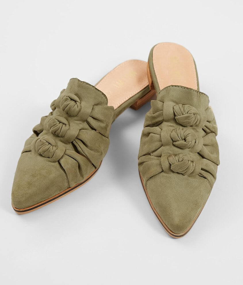Jenelle Mule Shoe