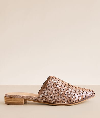 Mi.iM Alice Mule Shoe front view