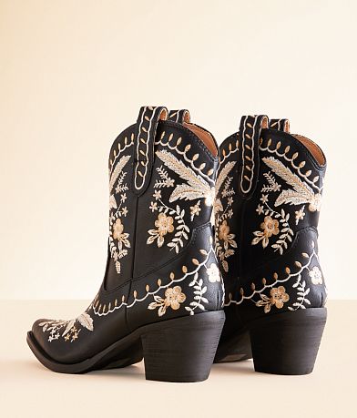 Mi.iM Corral Ankle Boot MISC_DETAIL_2