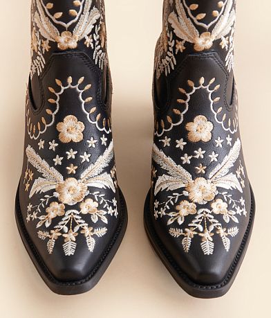 Mi.iM Corral Ankle Boot MISC_DETAIL_3