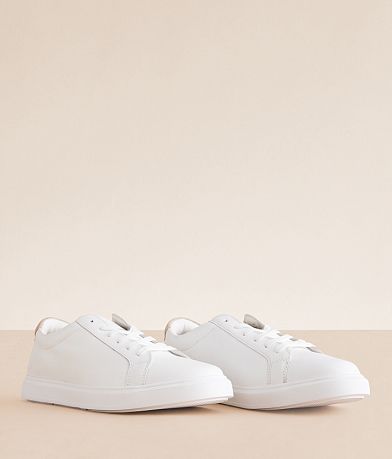 Outpost Makers Chris Leather Sneaker misc detail 1 view