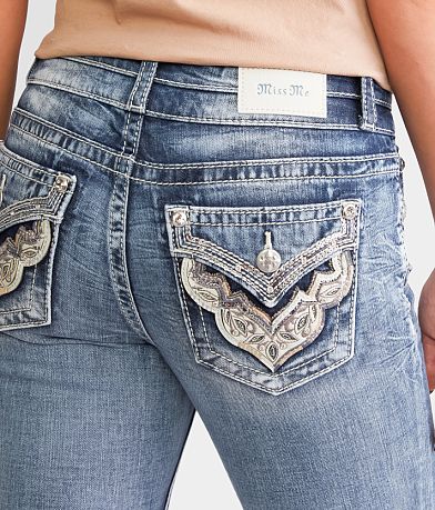 Miss Me Curvy Cuffed Stretch Capri Jean BACK_POCKET