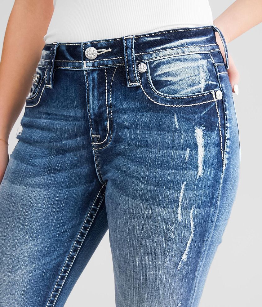 Curvy Mid-Rise Cuffed Stretch Capri Jean