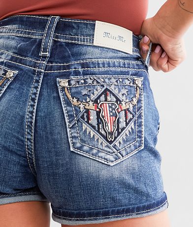 Miss Me Curvy Stretch Short BACK_POCKET