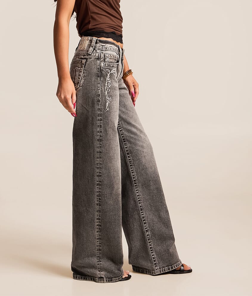 Low Rise Wide Leg Stretch Jean thumbnail 3