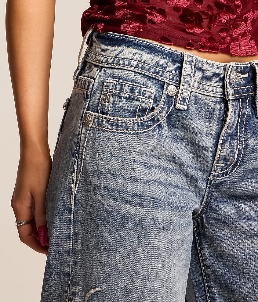 Low Rise Wide Leg Jean - thumbnail 6
