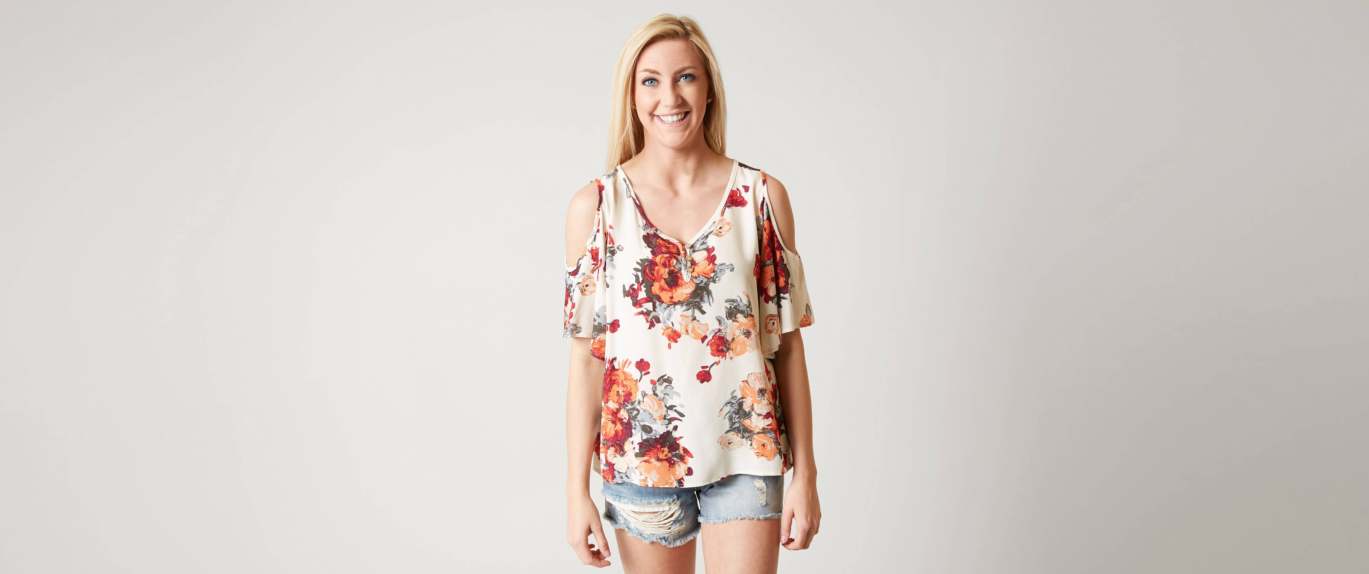 Miss Me Floral Henley Top Women's Shirts/Blouses in Cream White Buckle