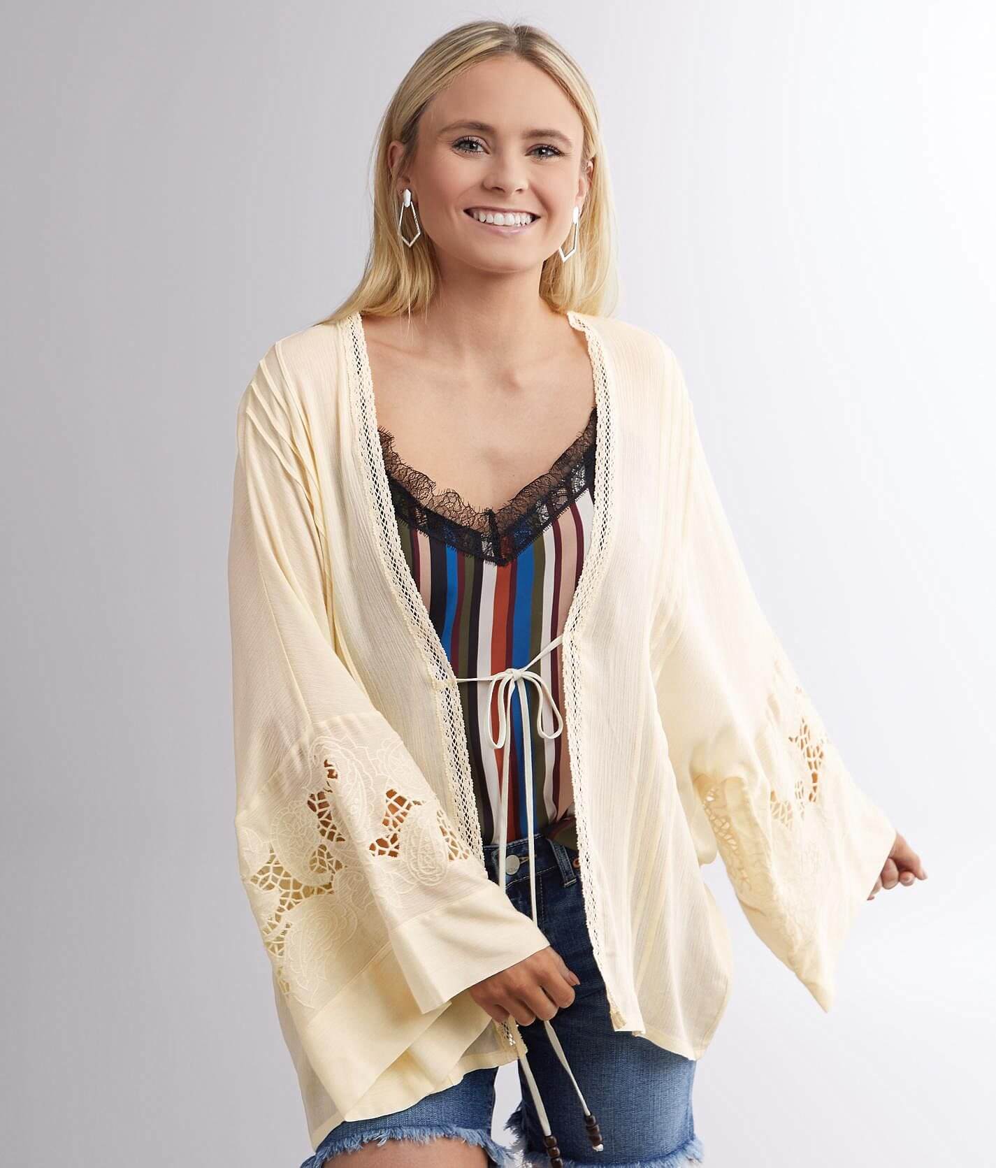 GENERATIONS - みーこ  Miss Me Crochet Kimono - Women's Kimonos in Cream | Buckle