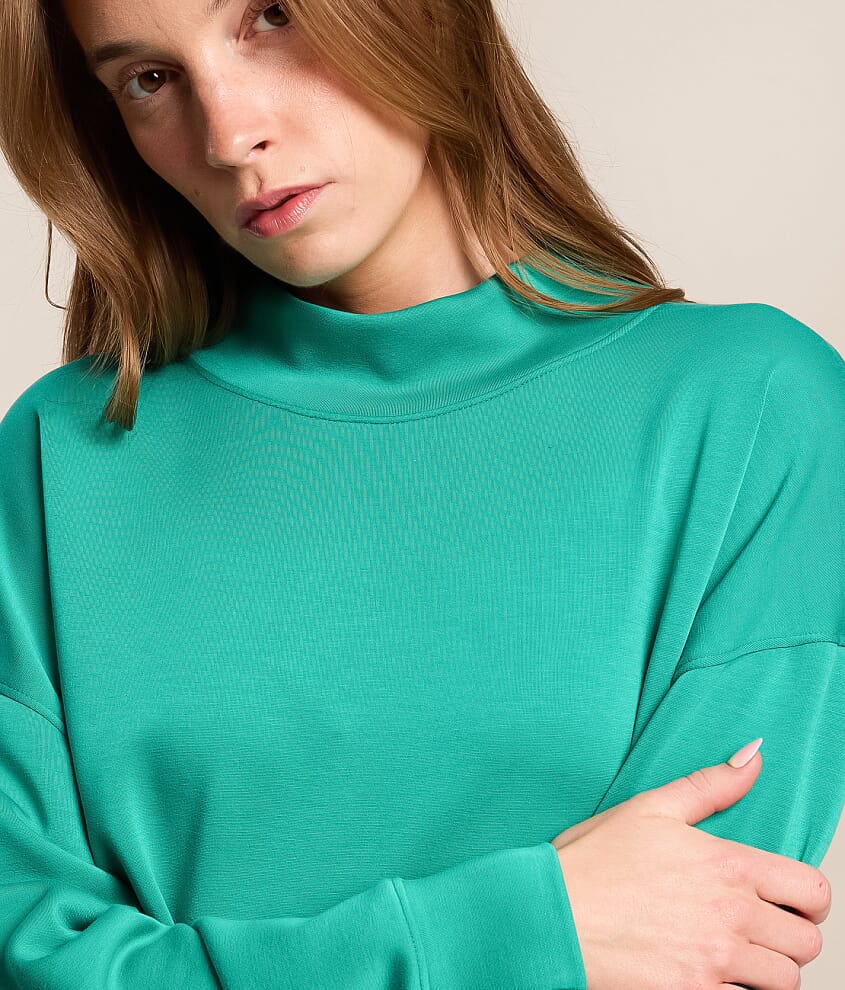 Mock Neck Pullover